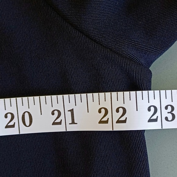 Chicos Travelers Black Ruffle Trim Open Front Cardigan Ribbed Knit Size 3 XL - Picture 6 of 10